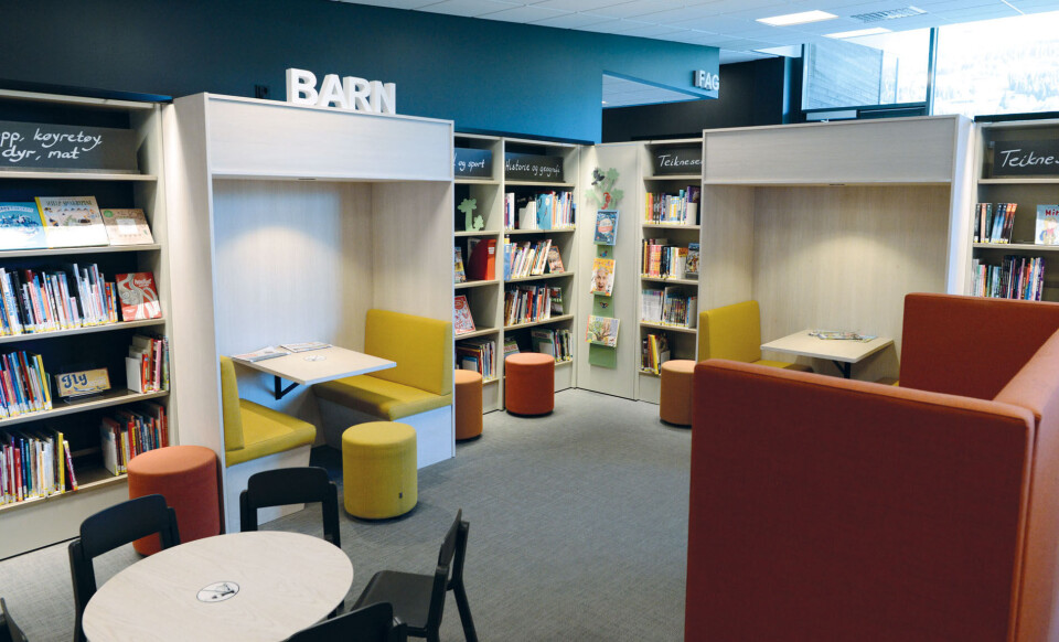 Kult. Den stilrene barneavdelingen er et godt sted å være for det yngste bibliotekbrukerne.