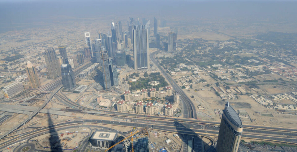 Flyfoto av Sheikh Zayed Road i Dubai. Illustrasjonsfoto: Colourbox