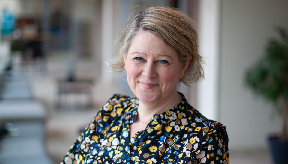Glad vinnar: Ingeborg Eidsvåg Fredwall tok imot prisen på vegne av skulebibliotekutdanninga ved Universitetet i Agder.