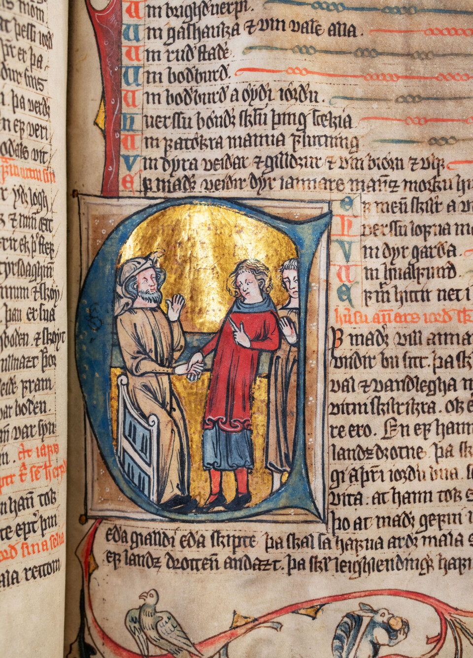 Illuminert: Detalj fra Codex Hardenbergianus / kong Magnus Lagabøtes landslov.
