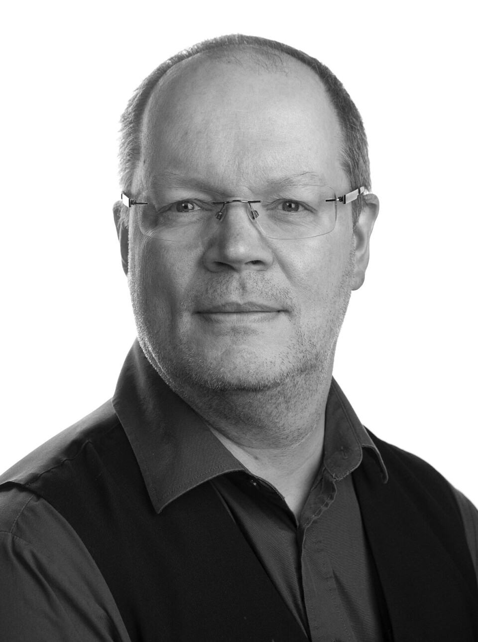 Ikke problematisk: – Det er ikke slik at unge skal være skjermet for påstander om staten og styringsformen i Norge, sier bibliotekar og leder i vurderingsutvalget for Kulturrådets innkjøpsordning for skjønnlitteratur for barn og unge.