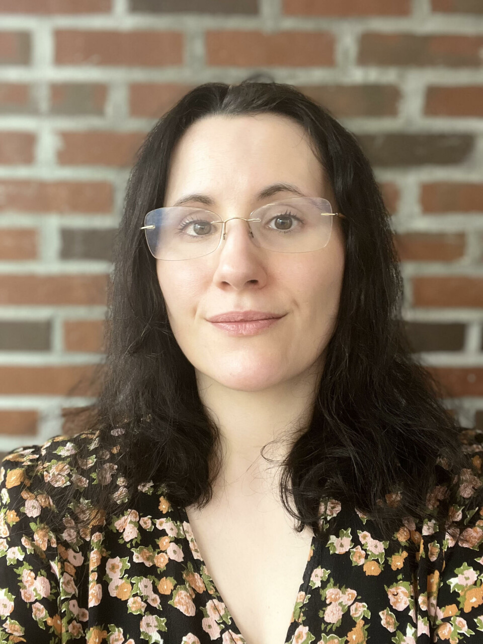 Viktig oppslagsverk: – Elevane bør ha tilgang til Kildekompasset, helst i år, men i det minste før neste år, seier Alexandra Nicolas Brandal, skulebibliotekar ved Sola vidaregåande.