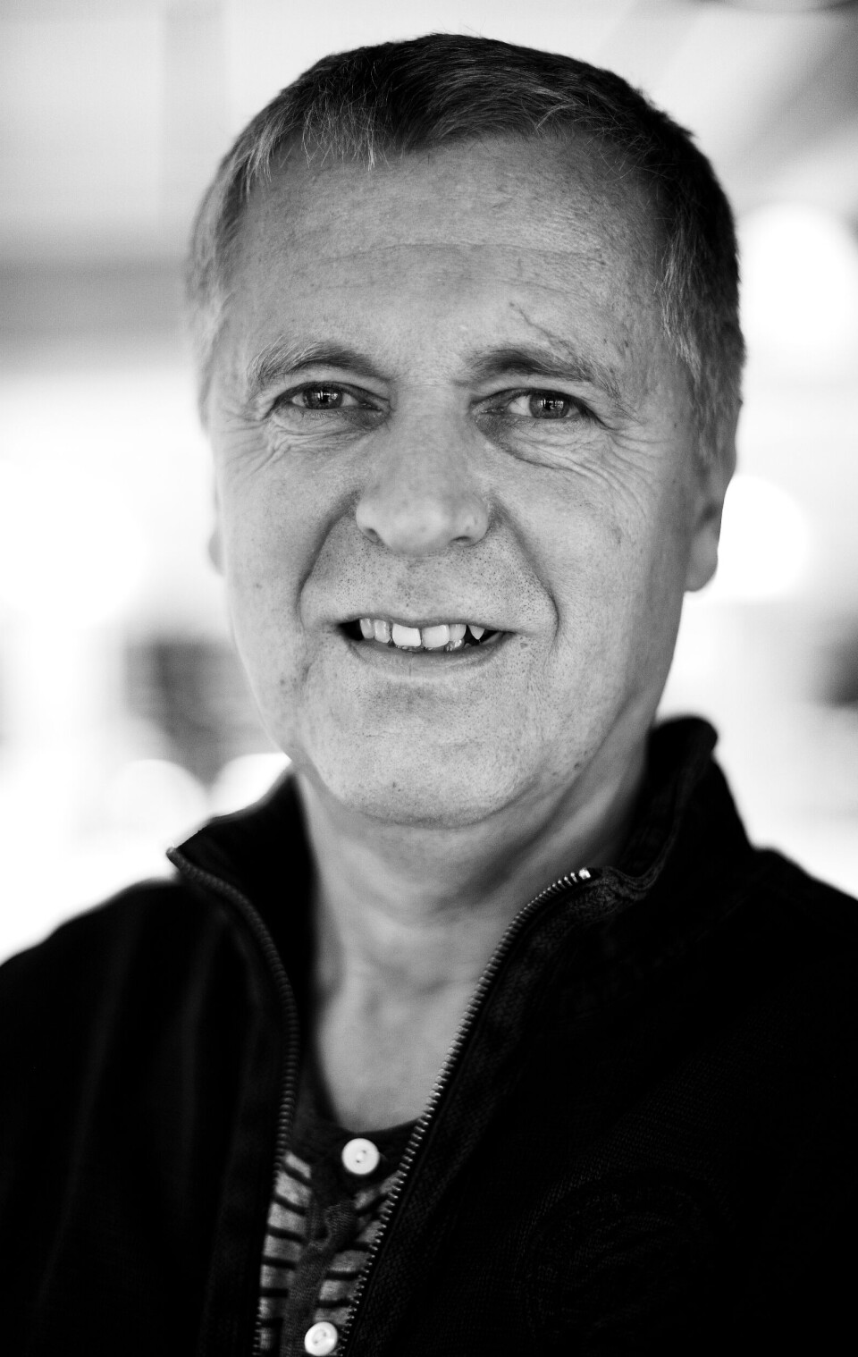 Kritisk: Helge Lunde ser mørkt på dei politiske vindane som bles over Europa for tida. Som direktør i ICORN er han i kontakt med forfølgde ytrarar som kjenner konsekvensane på kroppen. , seier Executive Director Helge Lunde i International Cities of Refuge Network.